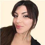 Profesora de Francés nativa más de 4 años de experiencia. He dado clases en la Escuela Oficial de Idiomas, en academias y online.